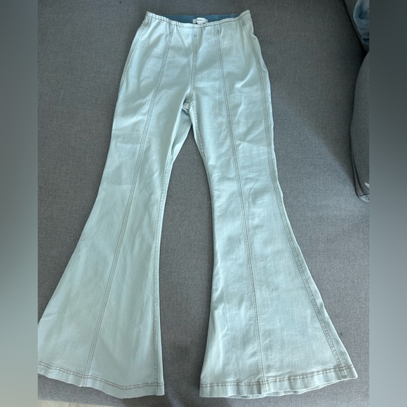Pants - Light washed flare jeans